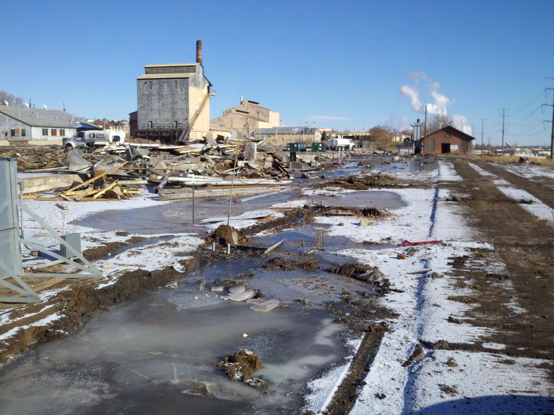 mine structures in disarray on project site